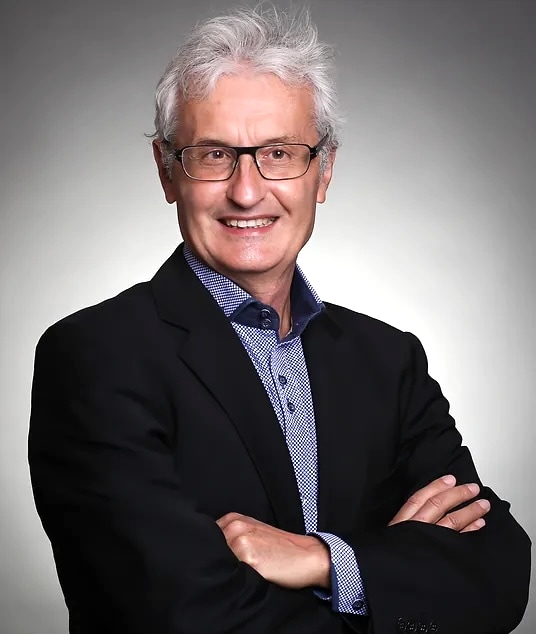 Dr. Andreas Buller